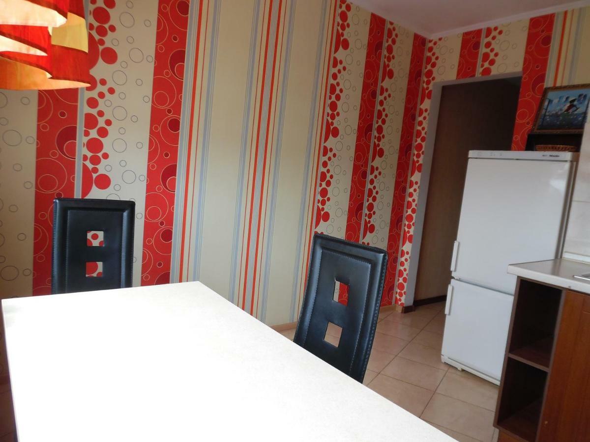 Заречанская 57/1 Khmelʼnytsʼkyy Exteriör bild